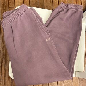 Aritzia mega for cozy fleece sweatpants
